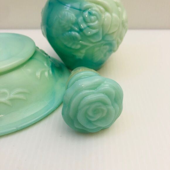 Vintage Avon Victorian Rose Jade Glass Pitcher and Bowl - Picture 8 of 9